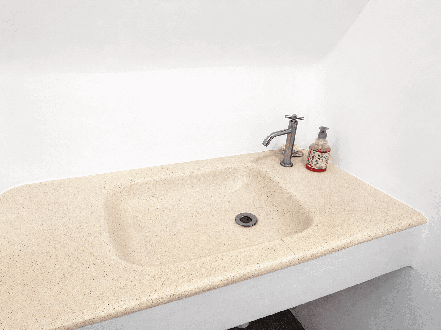 Bali Bio Villas — Santorini room
