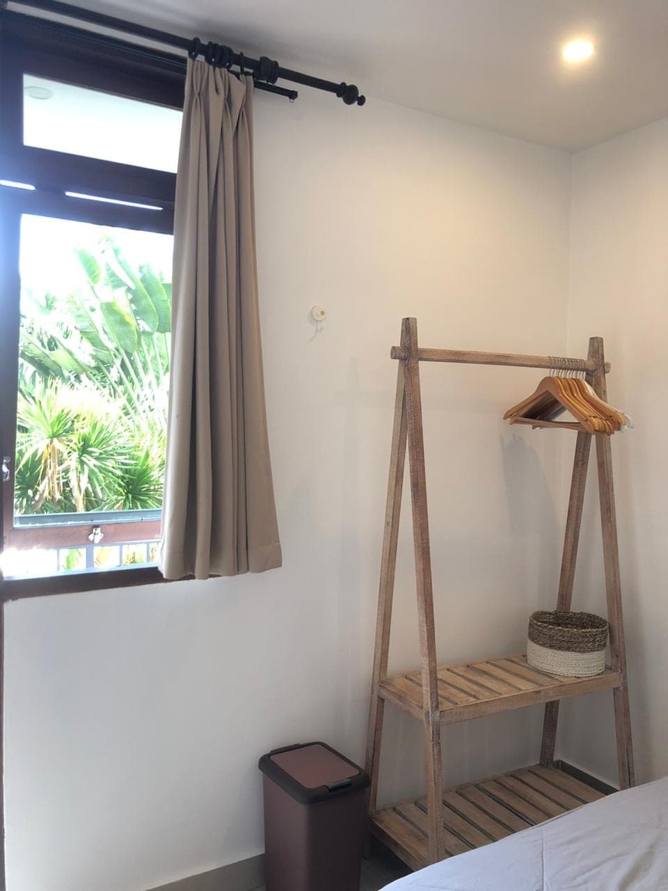 Surf Bali Villa — Room with shared bathroom 1